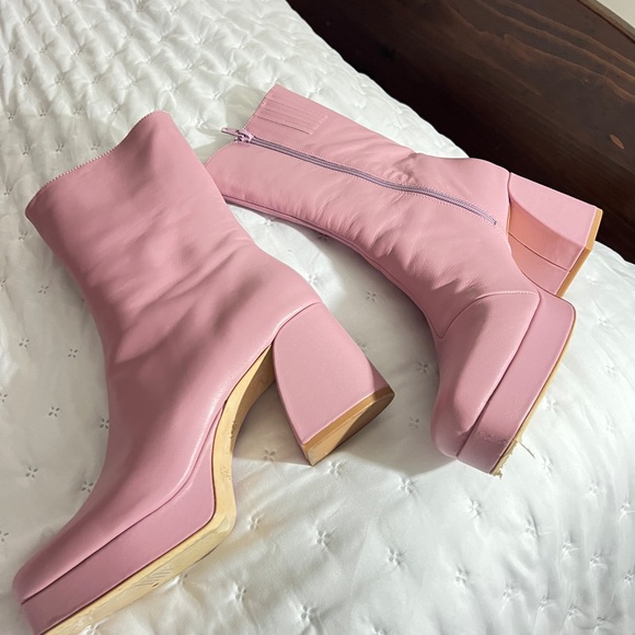 Designer leather boots in PINK MOD STYLE - Picture 5 of 5